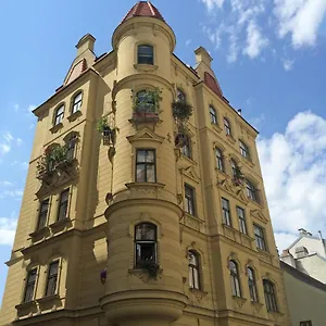  Apartment 7th Heaven Center Austria
